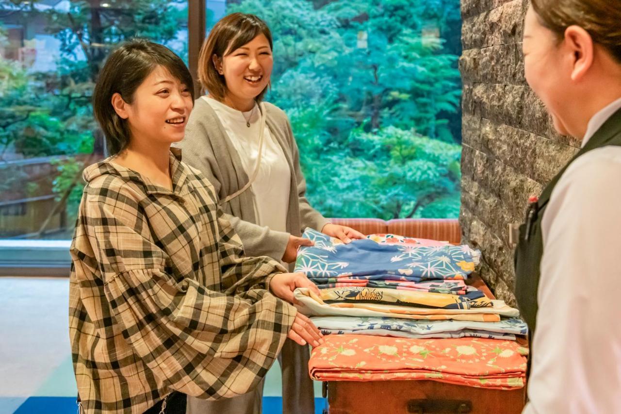 Senkeien Tsukioka Hotel Kaminoyama Экстерьер фото