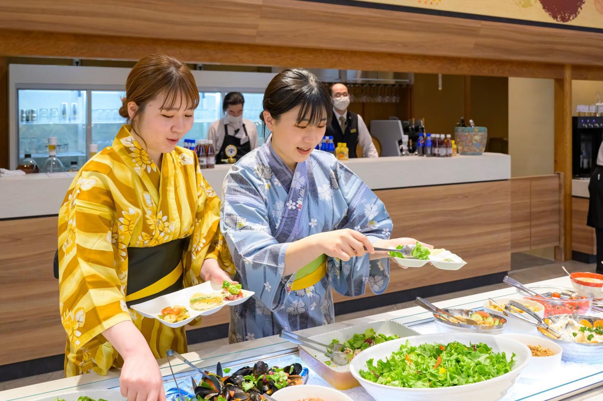 Senkeien Tsukioka Hotel Kaminoyama Экстерьер фото