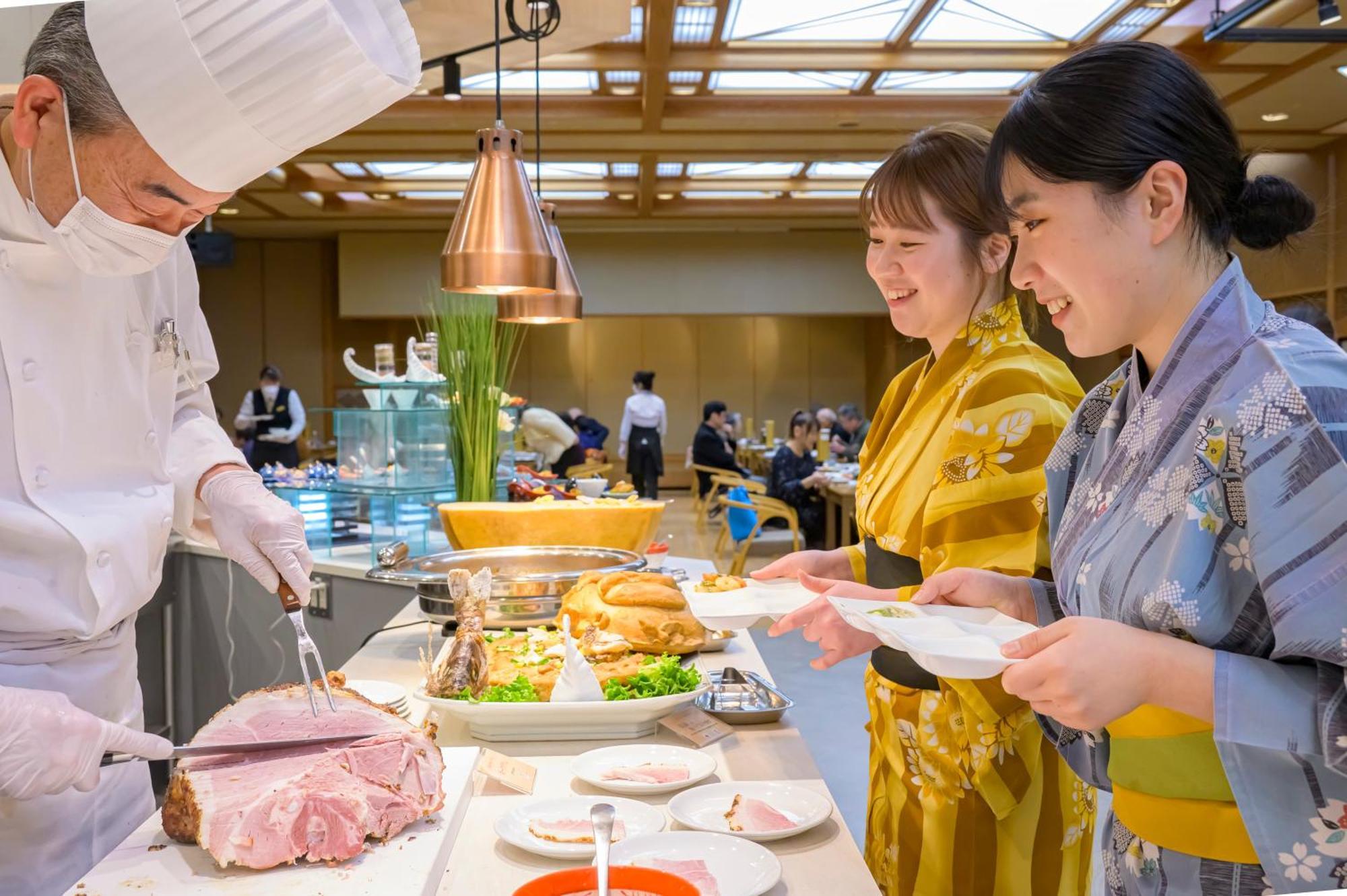 Senkeien Tsukioka Hotel Kaminoyama Экстерьер фото