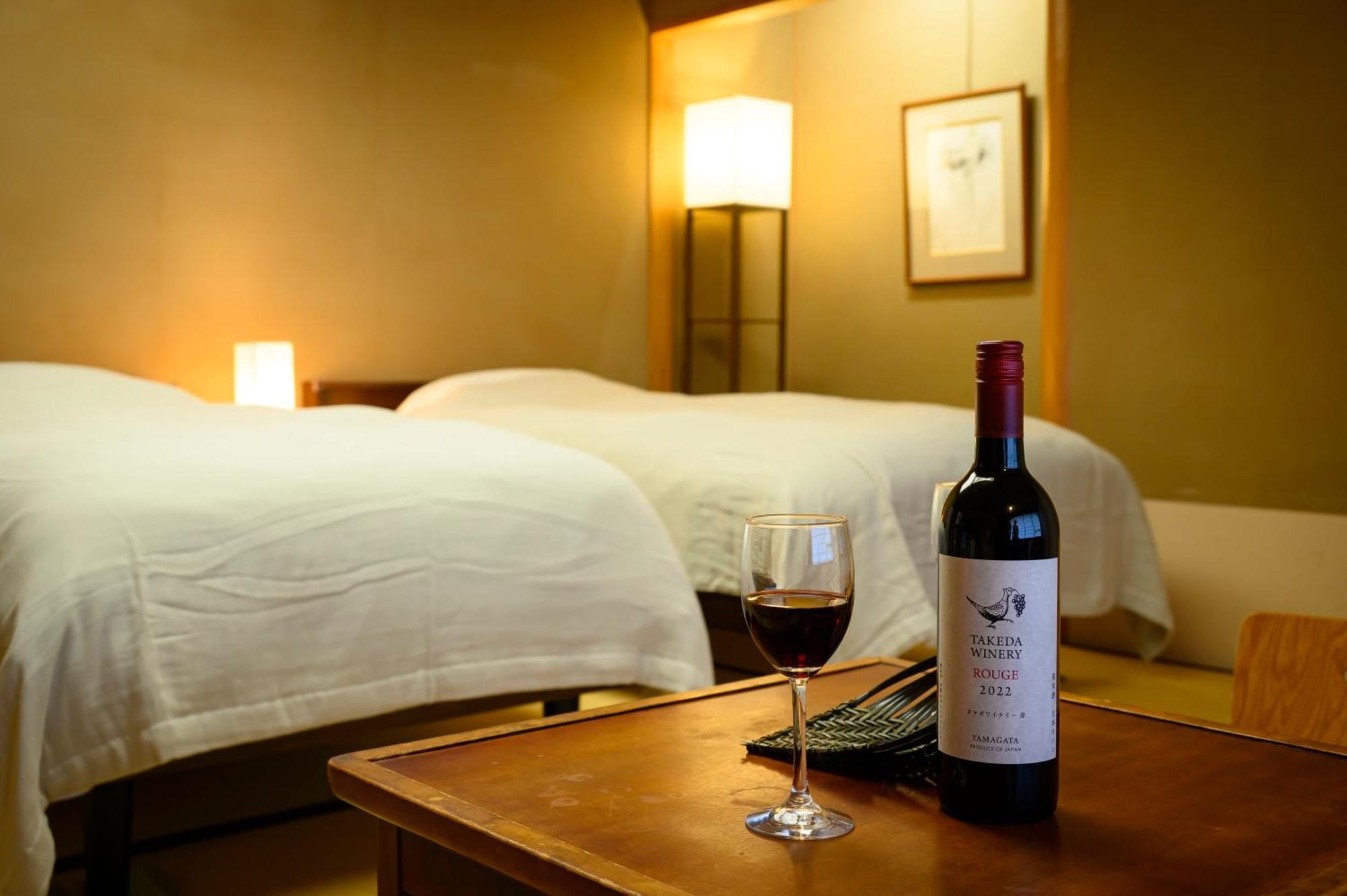 Senkeien Tsukioka Hotel Kaminoyama Экстерьер фото