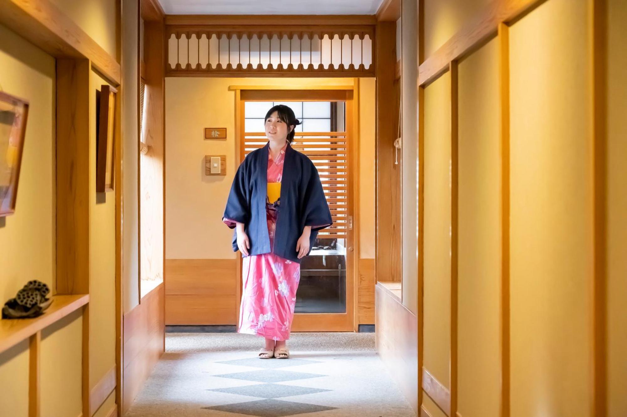Senkeien Tsukioka Hotel Kaminoyama Экстерьер фото