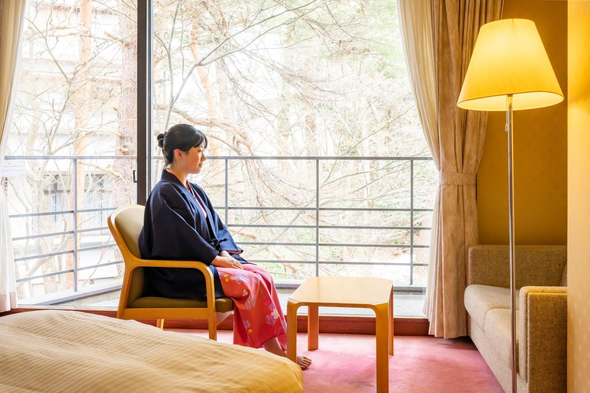 Senkeien Tsukioka Hotel Kaminoyama Экстерьер фото