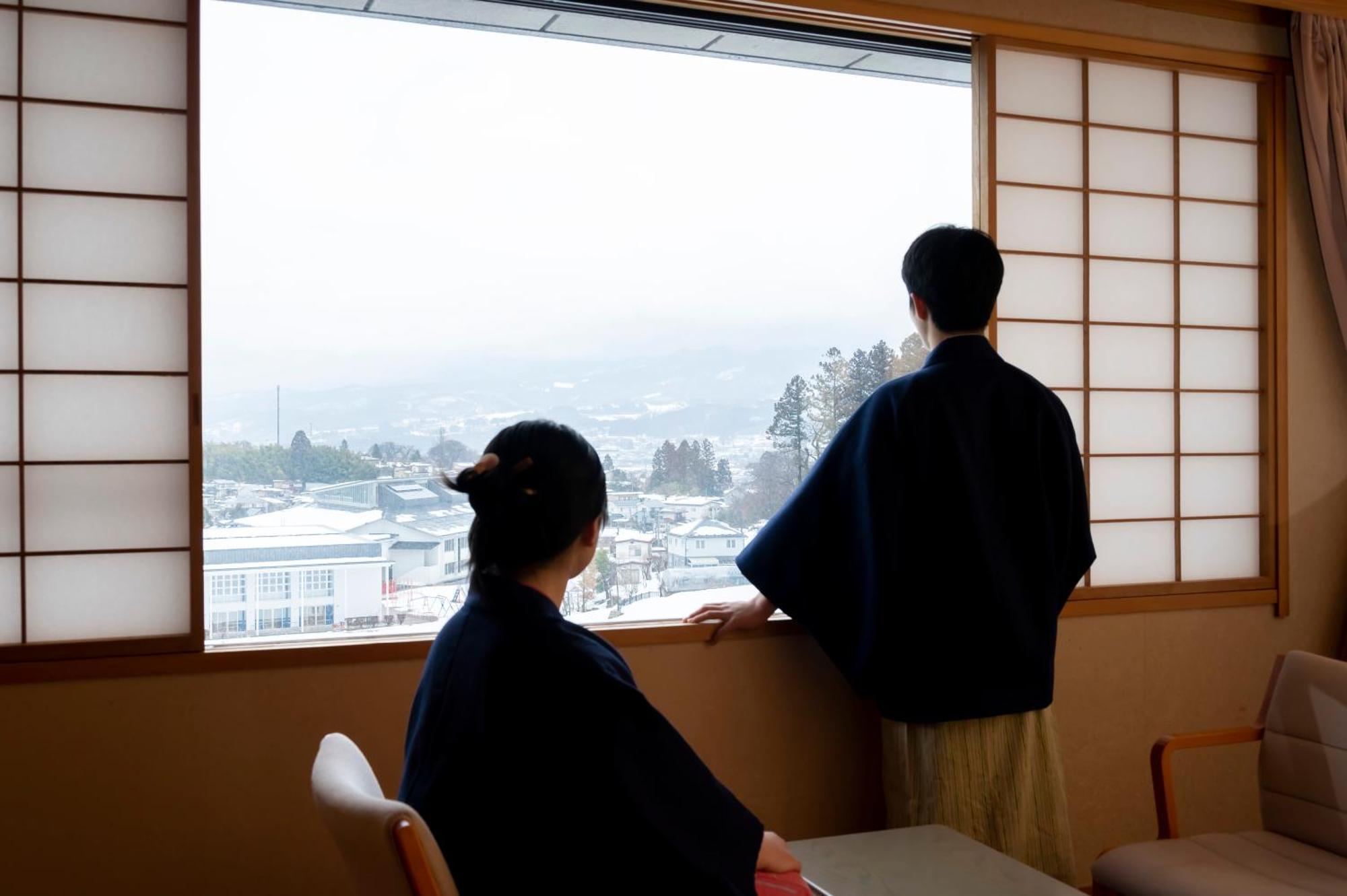 Senkeien Tsukioka Hotel Kaminoyama Экстерьер фото